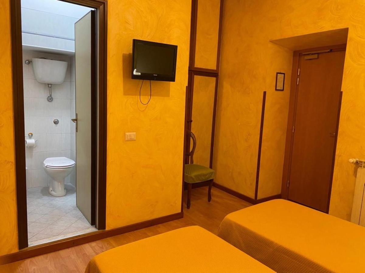 Roma Castle Termini Gasthof